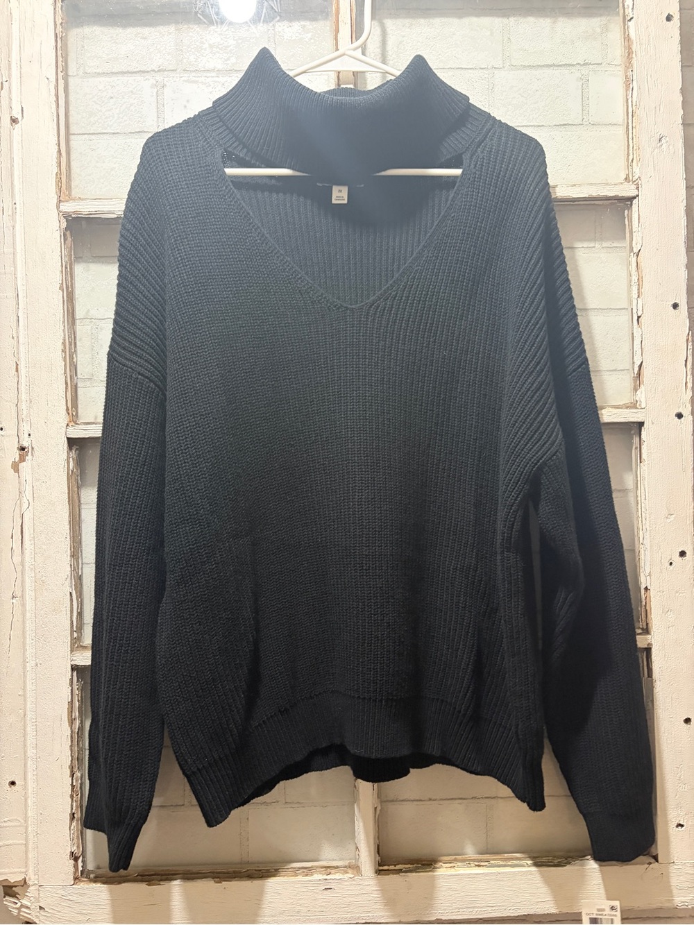 NWT Bar III Plus Size Black Cutout V-Neck Turtleneck Knit Sweater 2X
